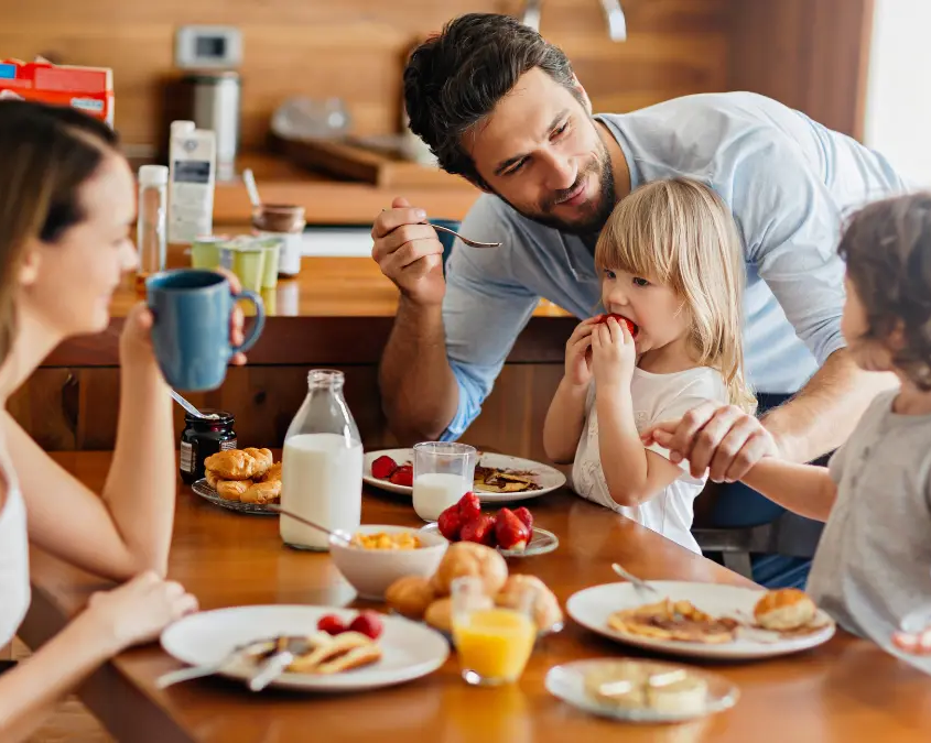 Come una corretta alimentazione può migliorare l’energia e il benessere quotidiano